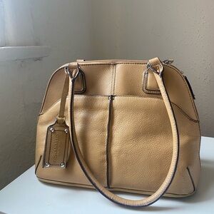 Tiganello Tan Leather Satchel with Classic Design